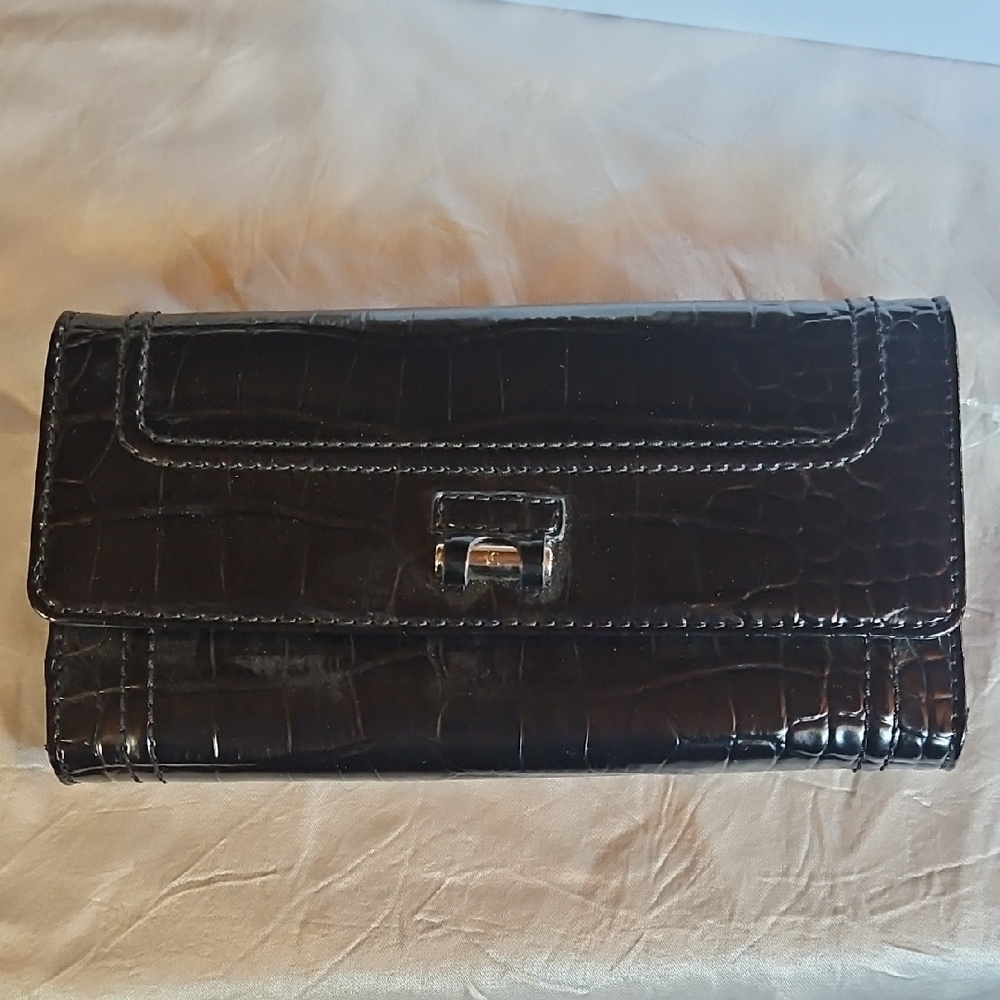 Liz Claiborne Black Croc-Embossed Wallet - Picture 3 of 6